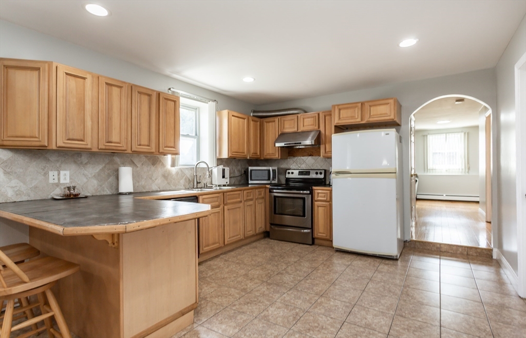 128 Old Westport Rd