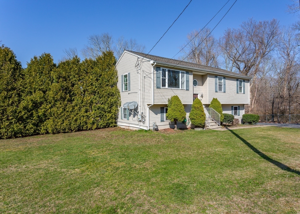 128 Old Westport Rd