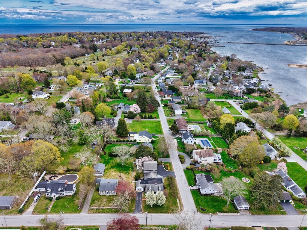 86 Shipyard Ln