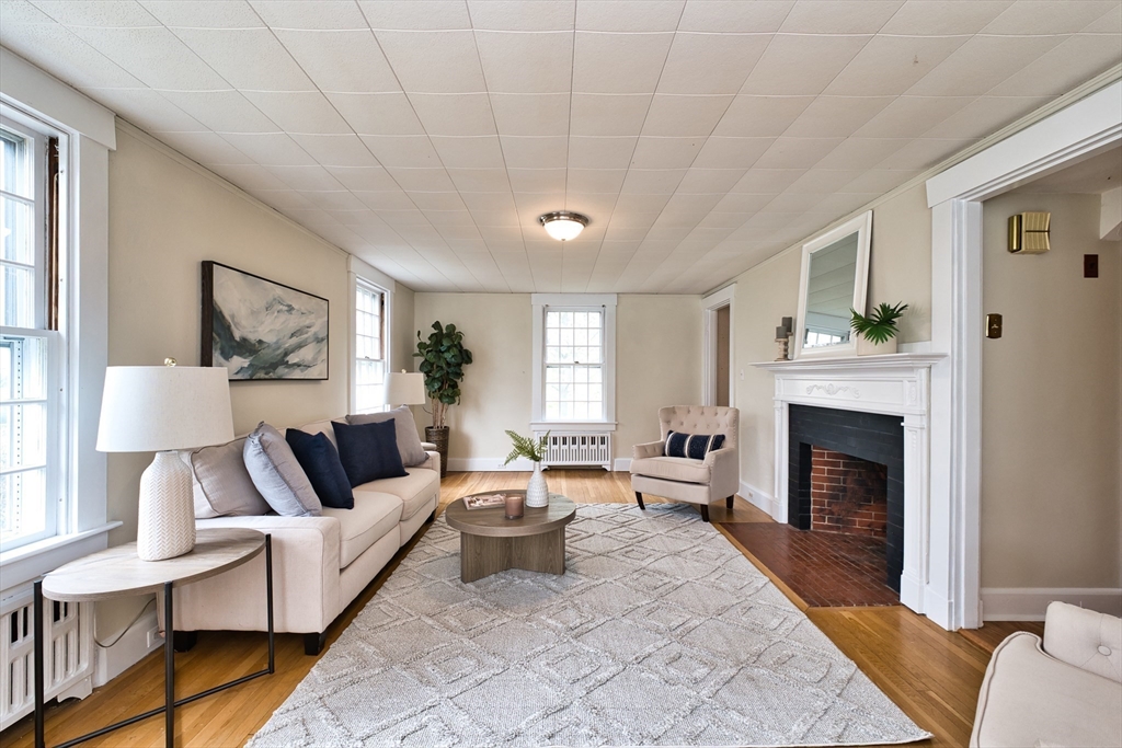 86 Shipyard Ln