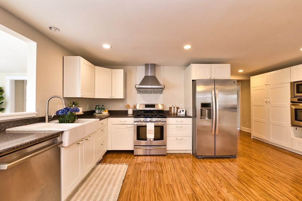 86 Shipyard Ln