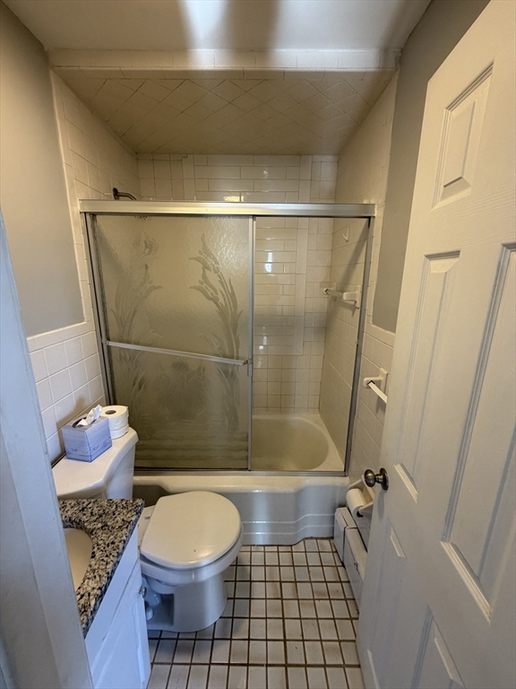 52 Tripp Street # 1