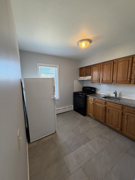52 Tripp Street # 1