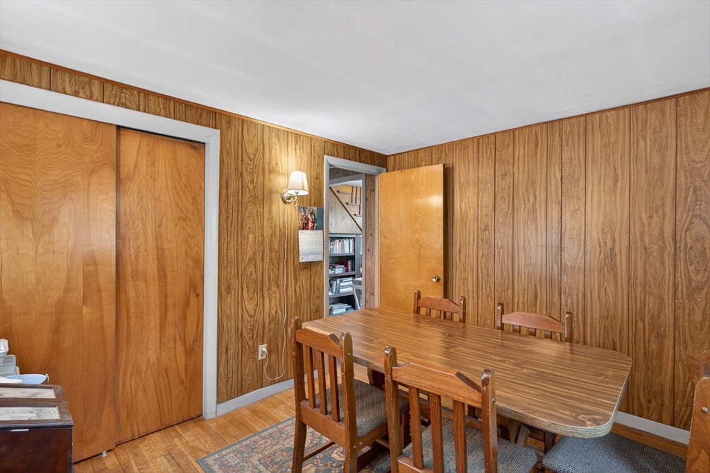 22 Myrtle Ave
