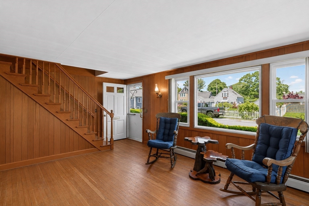 22 Myrtle Ave