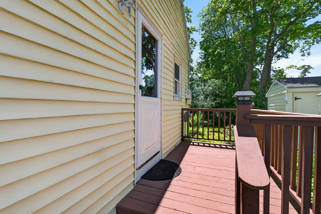 22 Myrtle Ave
