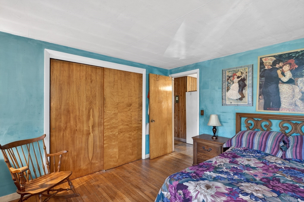 22 Myrtle Ave