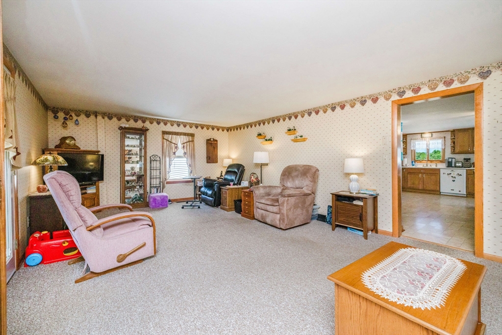 706 Gifford Rd