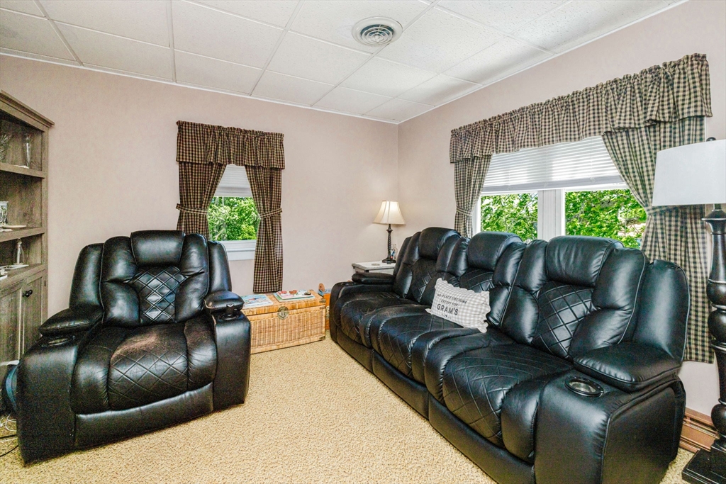 706 Gifford Rd