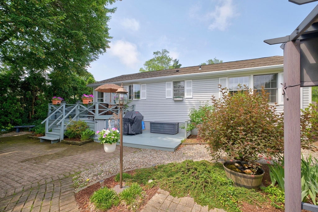 212 Pine Grove St