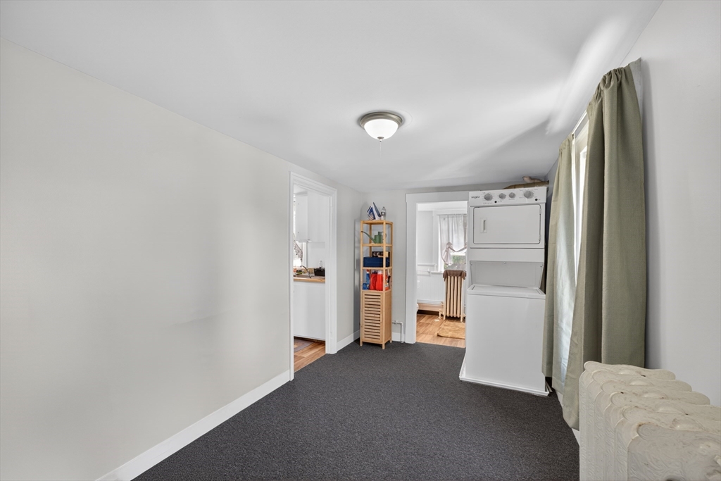 43 Oxford St