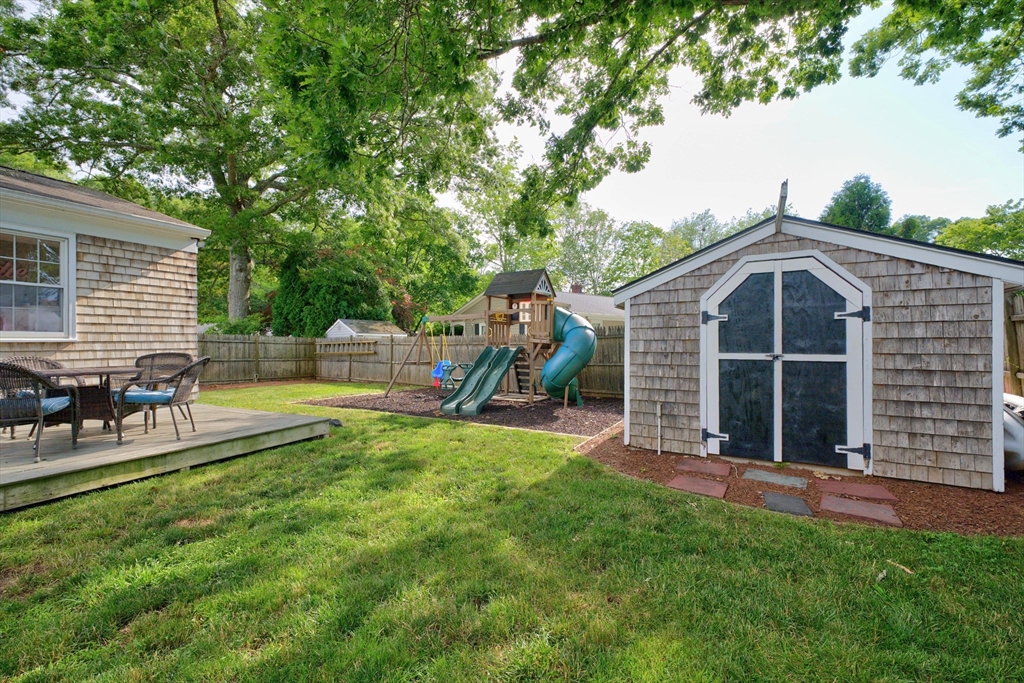 403 Valley Rd