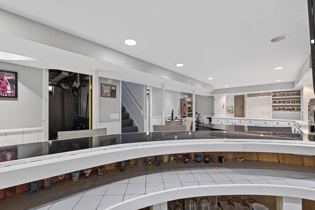 403 Valley Rd