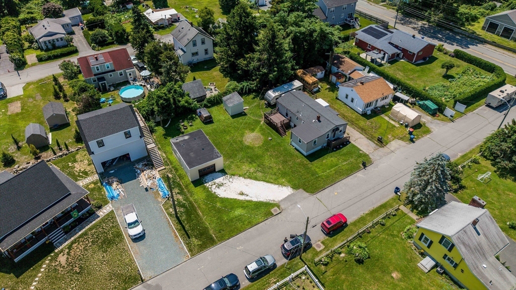 21 Golf St