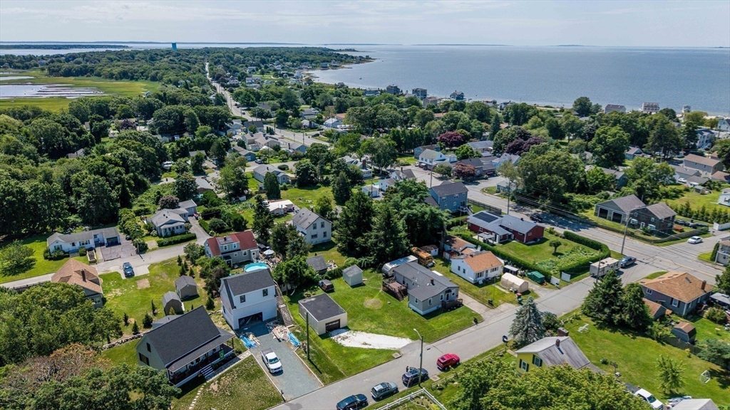 21 Golf St