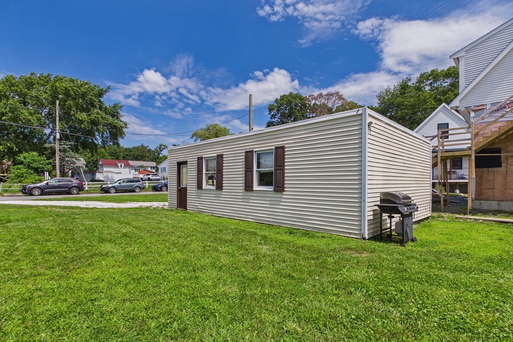 21 Golf St