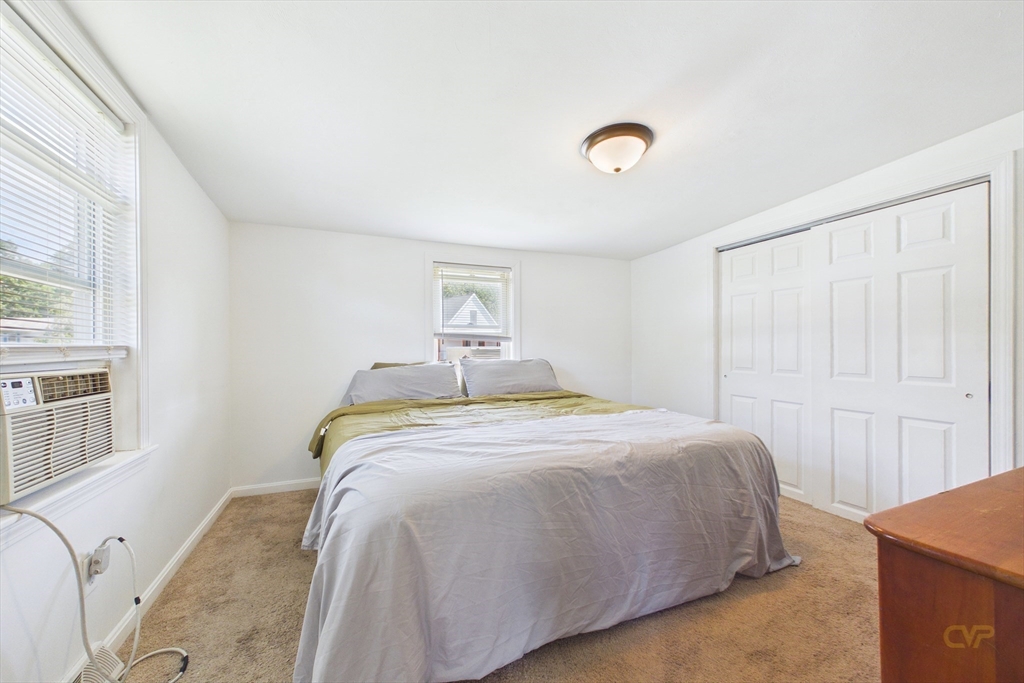 21 Golf St