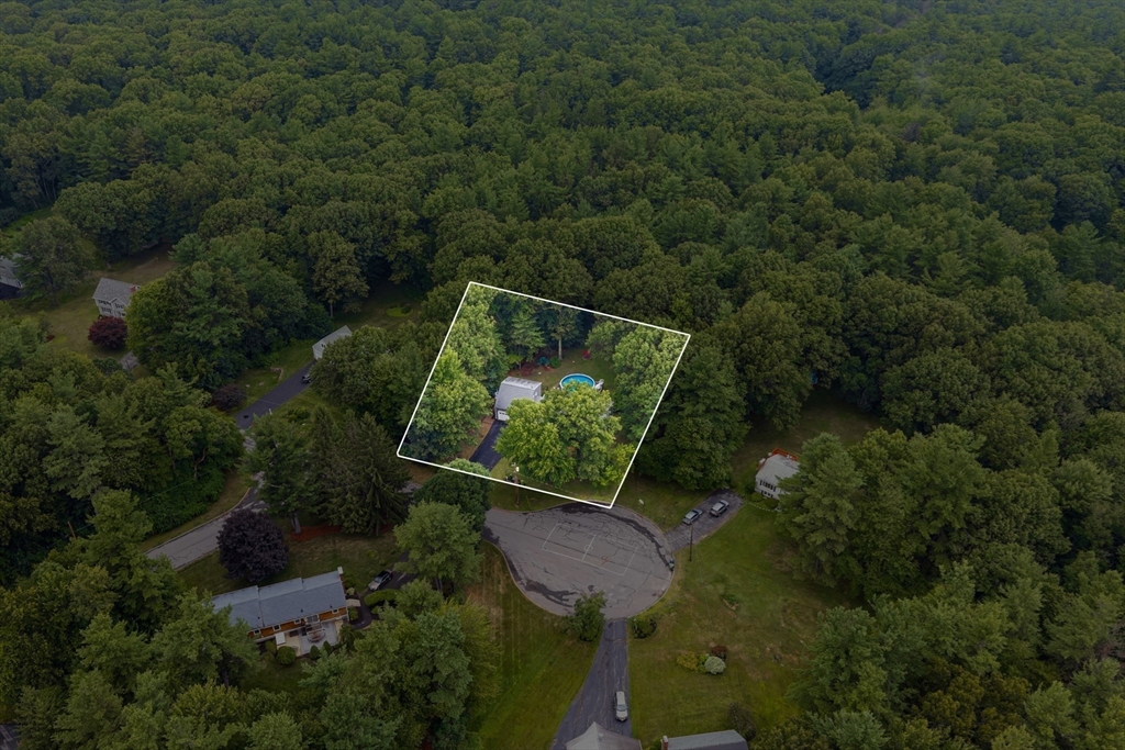 27 Redwood Dr