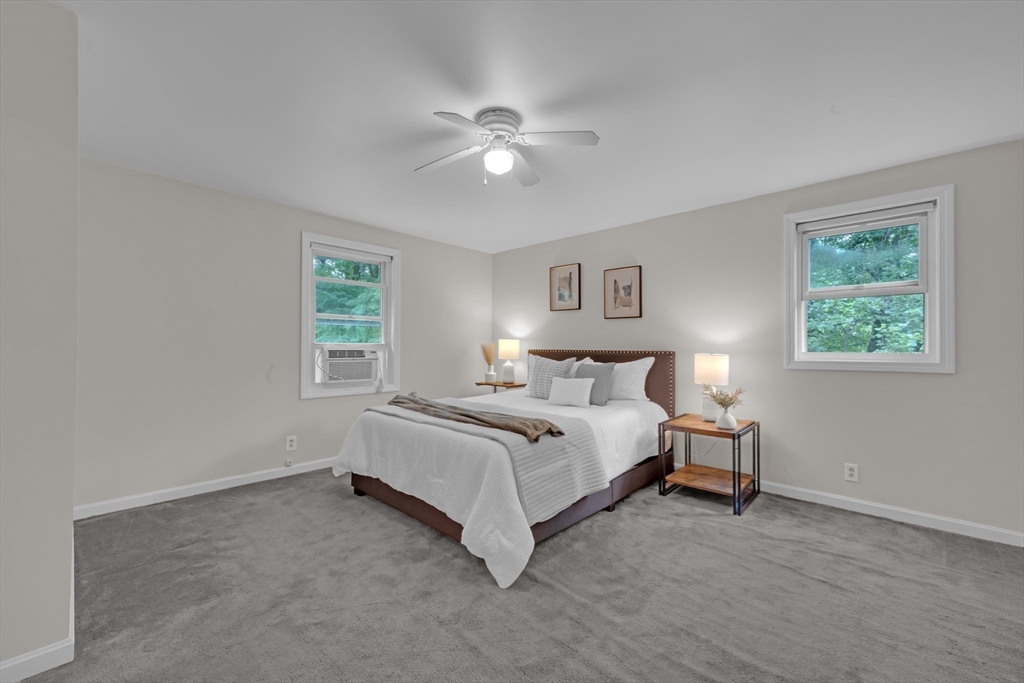 27 Redwood Dr