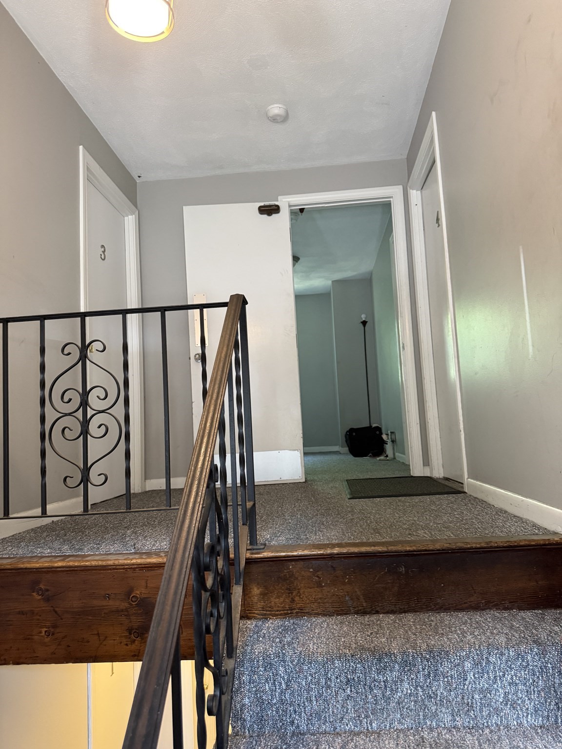 19 Anderson Ave # 3