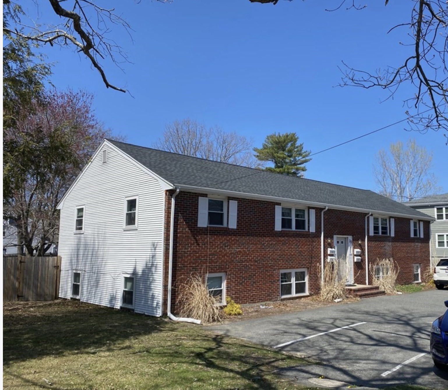 19 Anderson Ave # 3