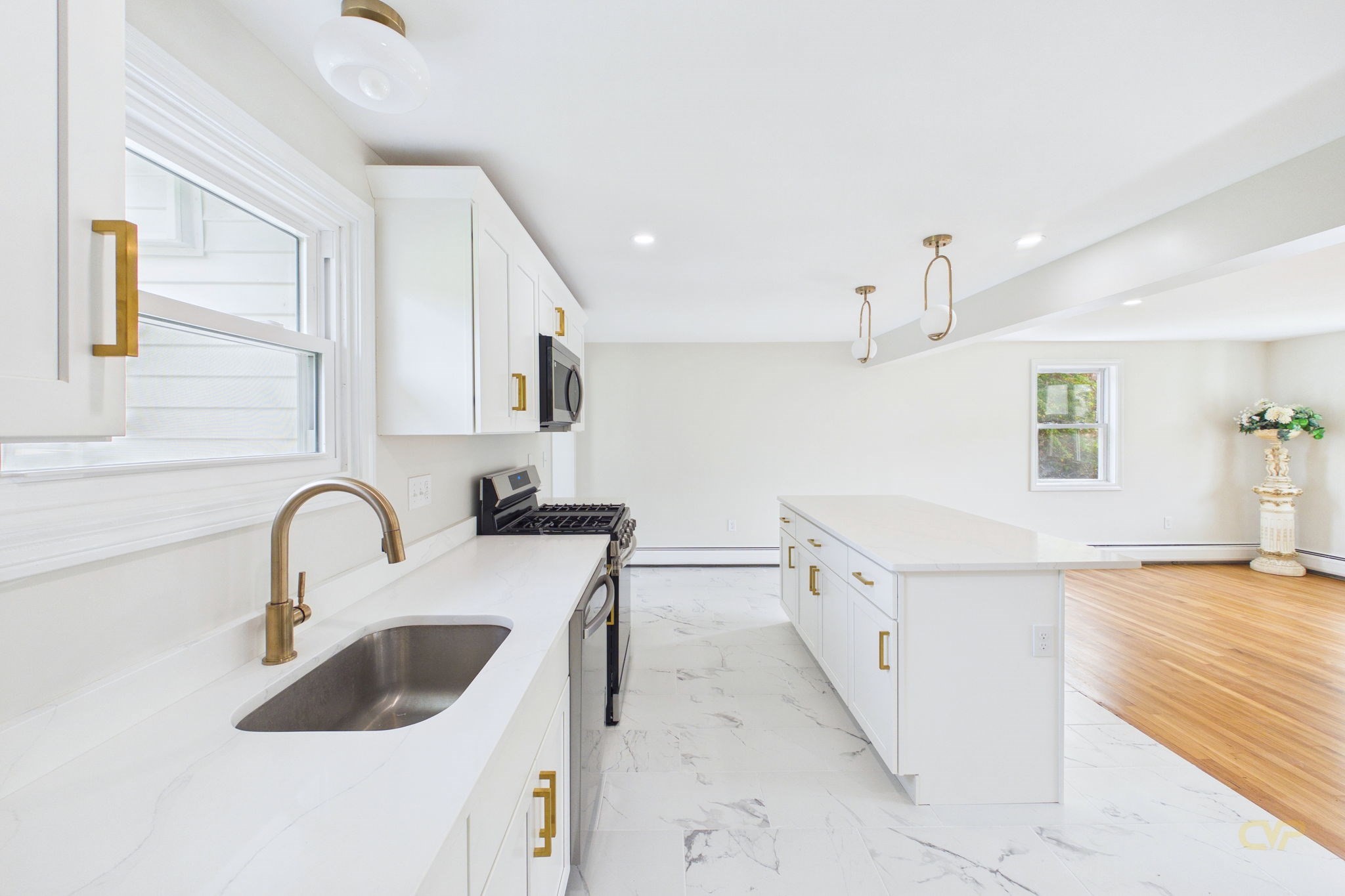 92 Benoit St