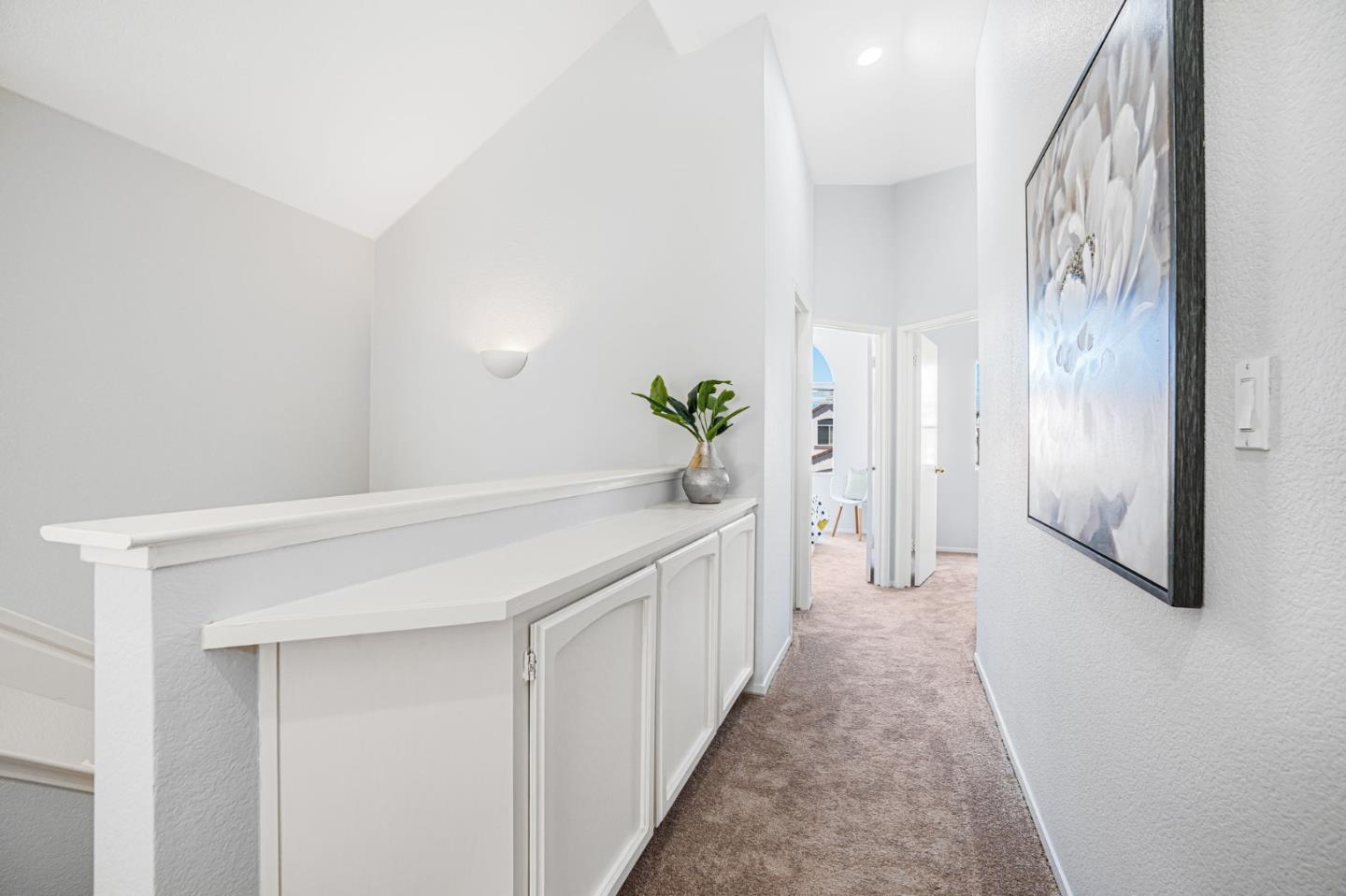 288 Woodruff WAY