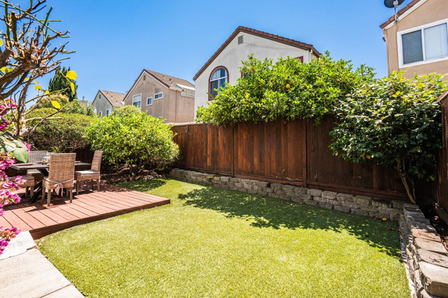 288 Woodruff WAY