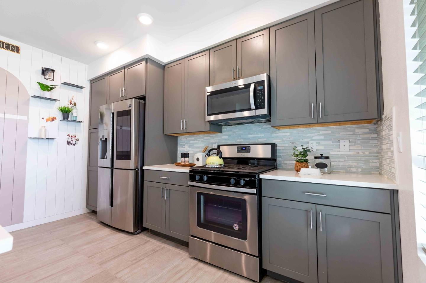 1407 Nightshade RD 30