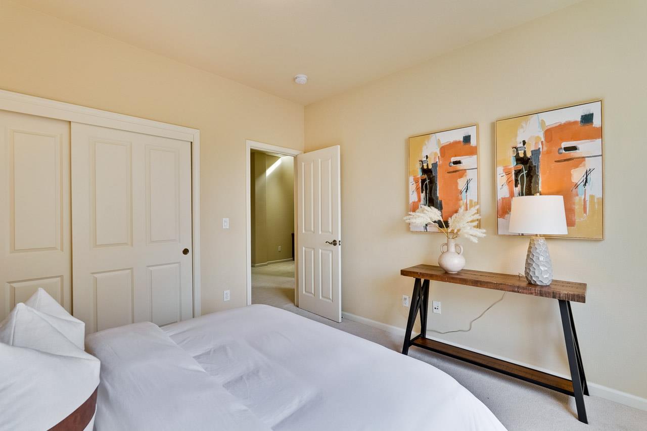 459 Norwood CIR