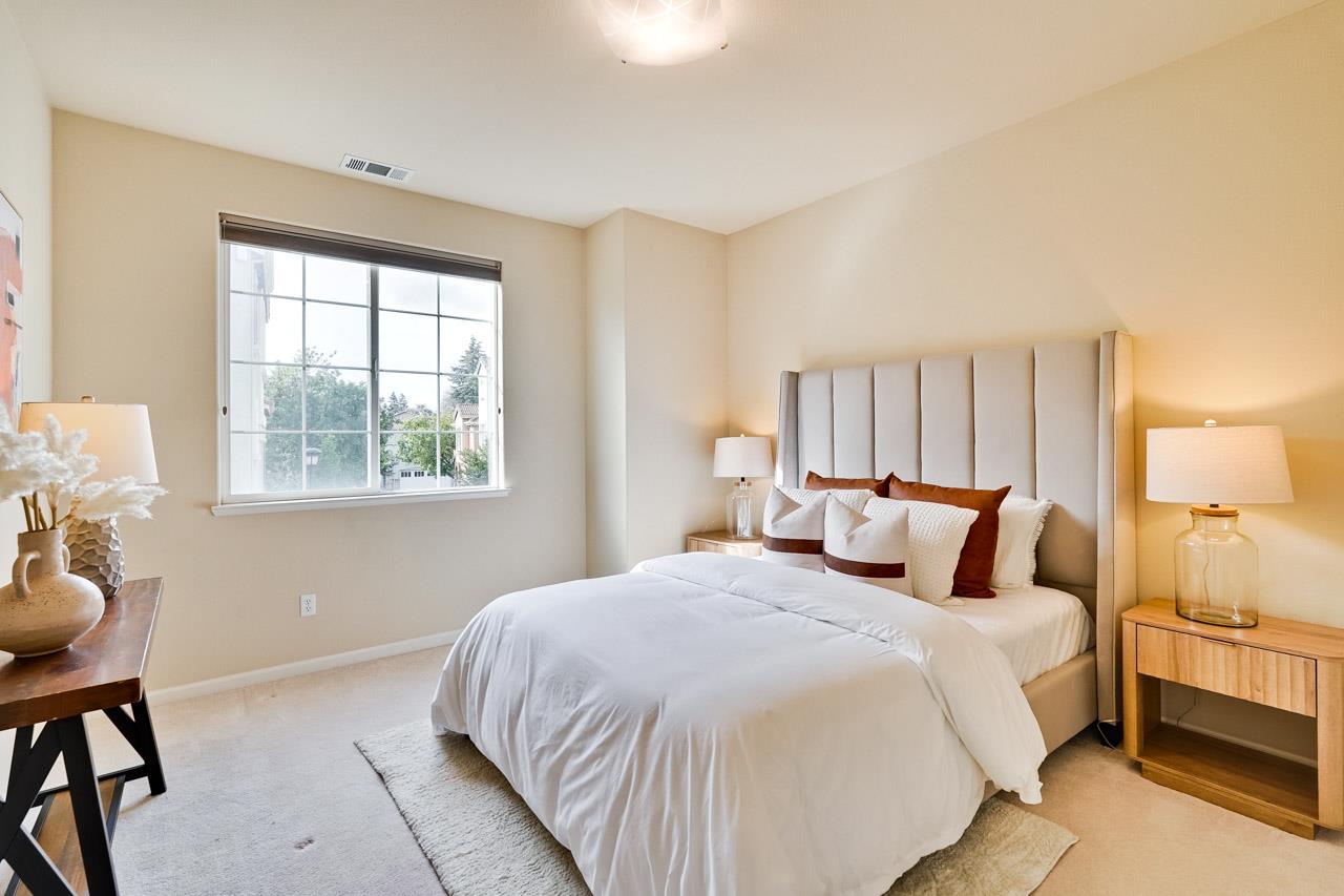 459 Norwood CIR