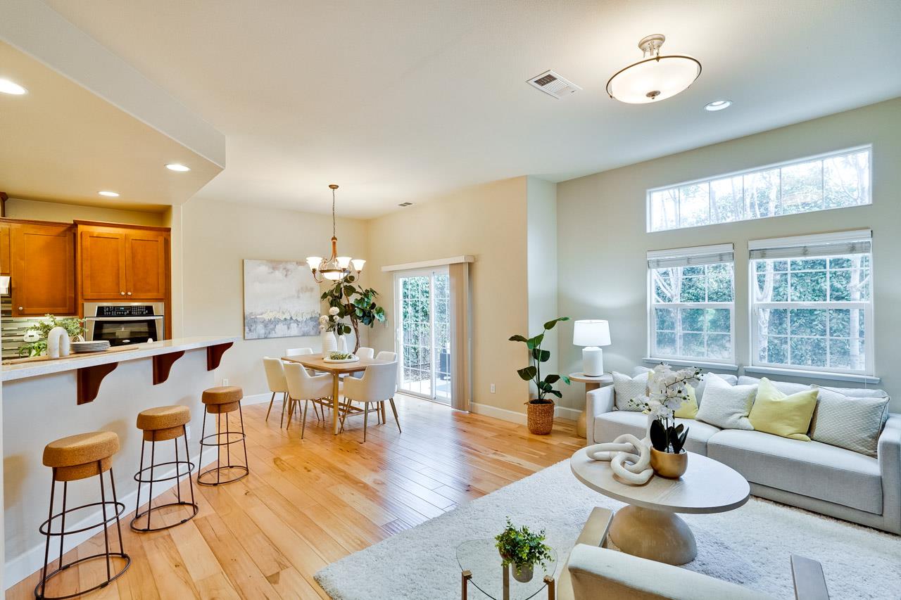 459 Norwood CIR