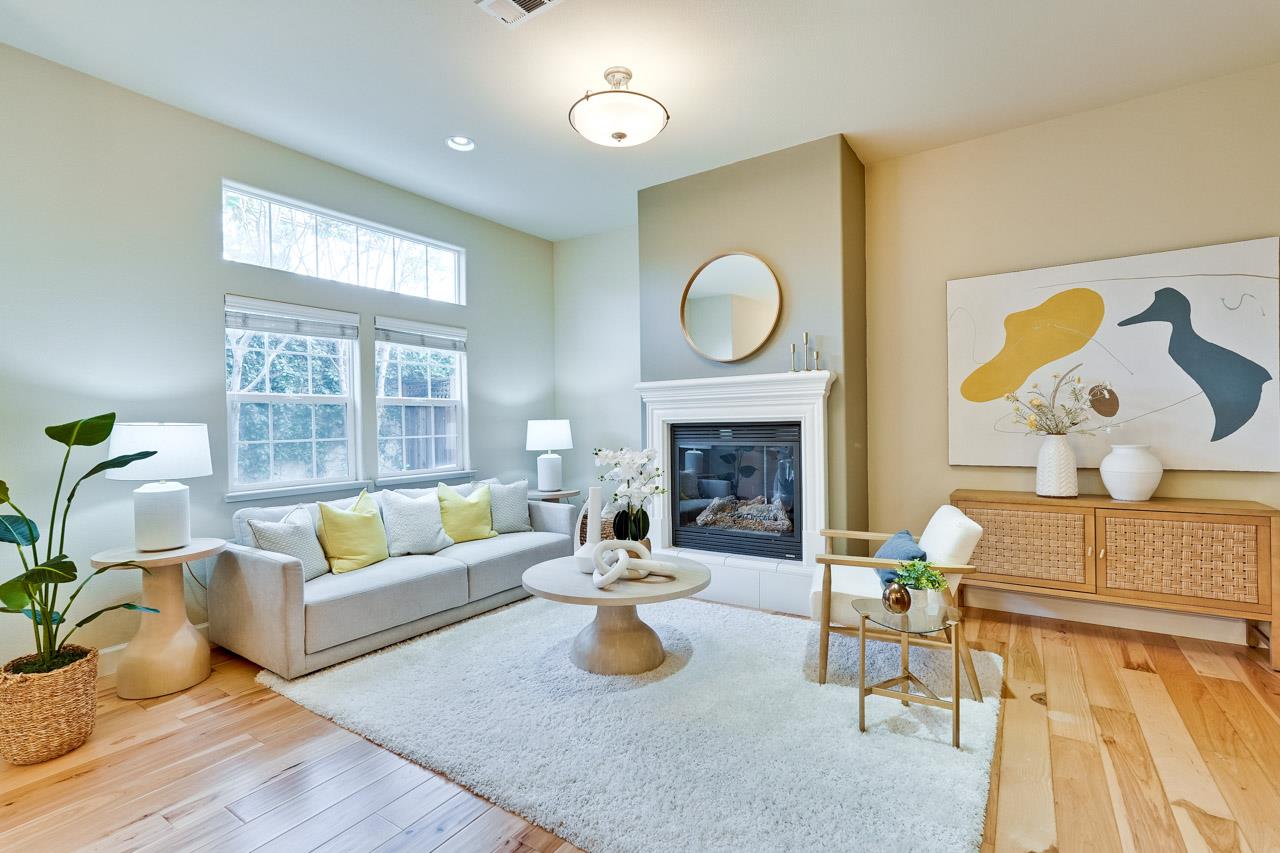 459 Norwood CIR