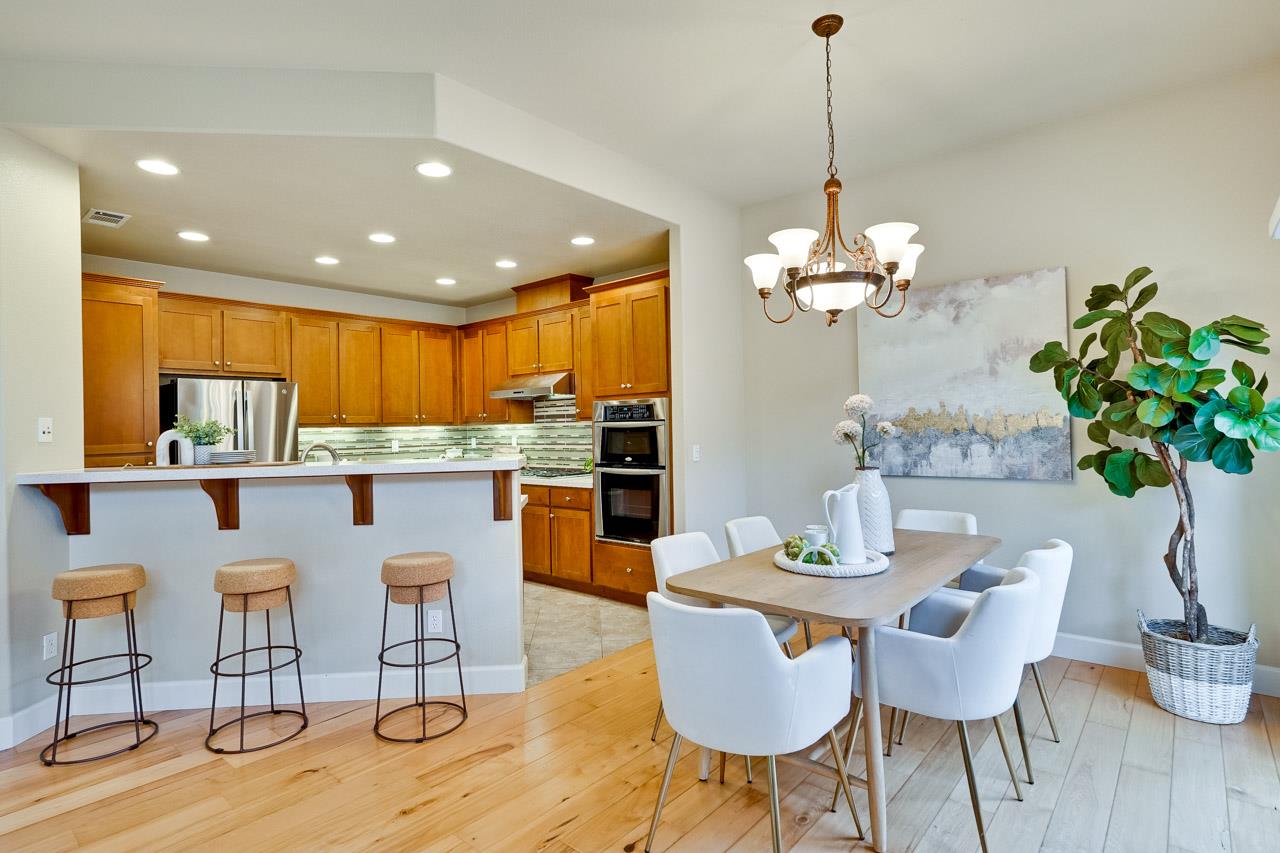 459 Norwood CIR