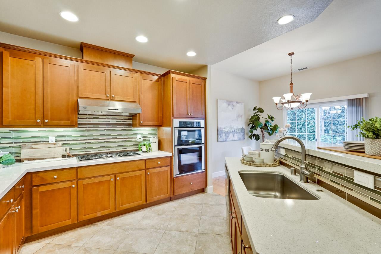 459 Norwood CIR