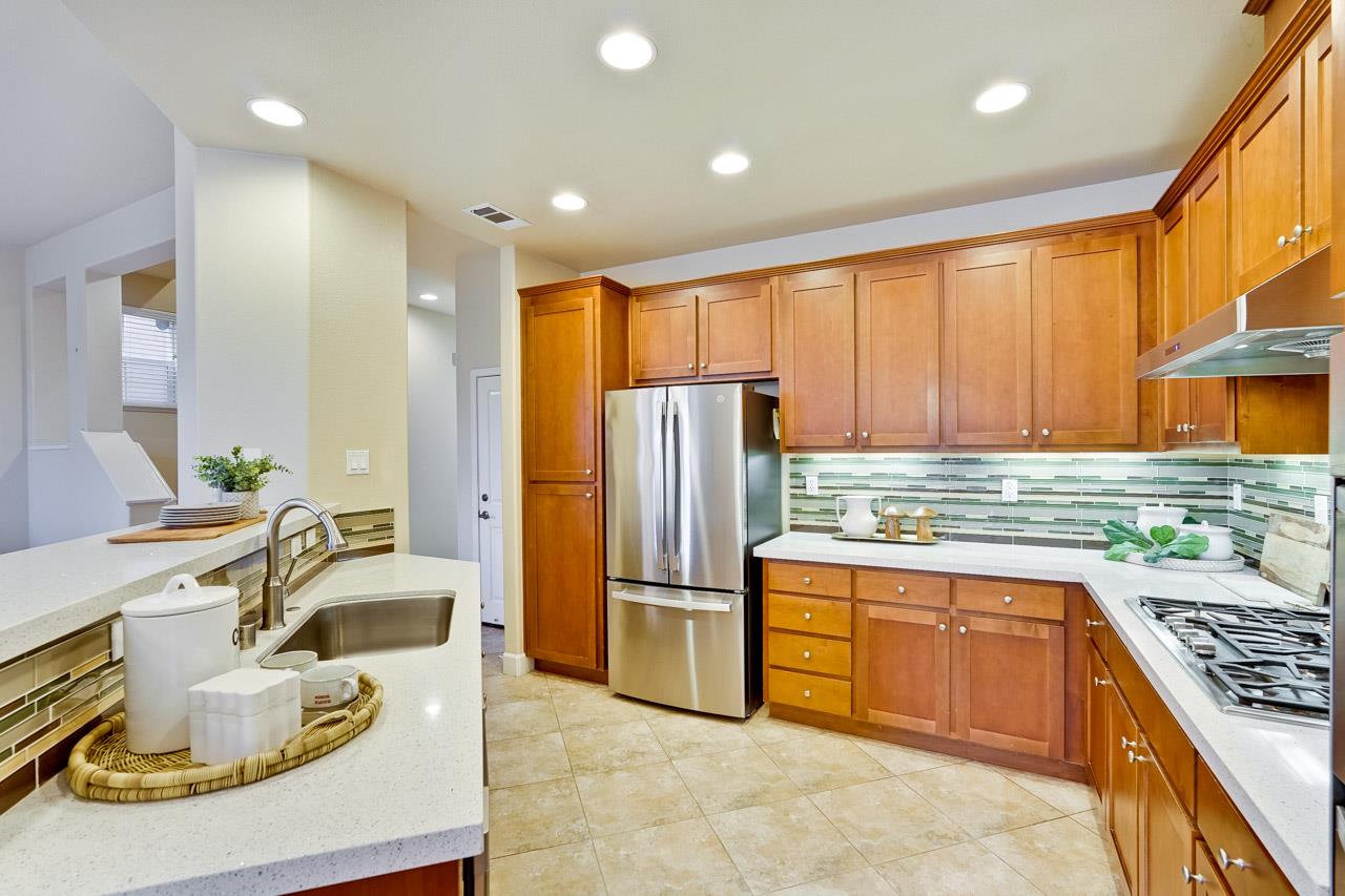 459 Norwood CIR