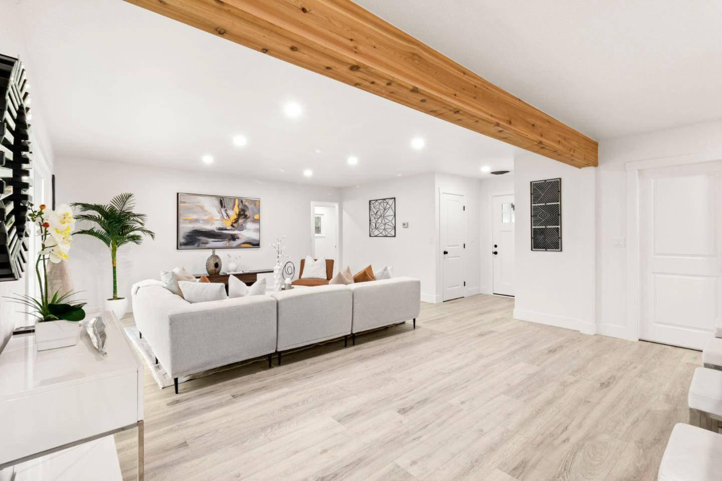 1335 Dentwood Drive