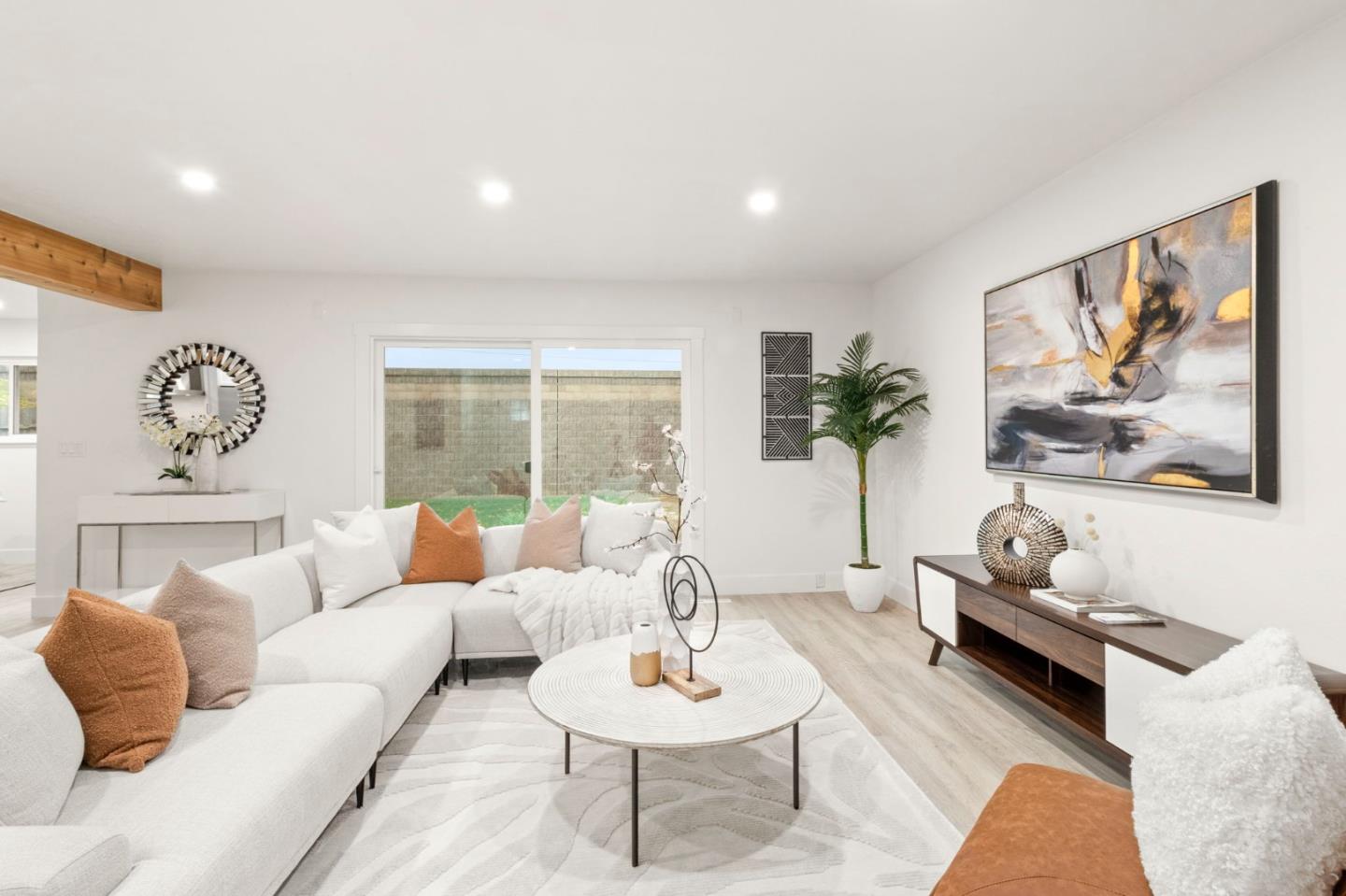 1335 Dentwood Drive