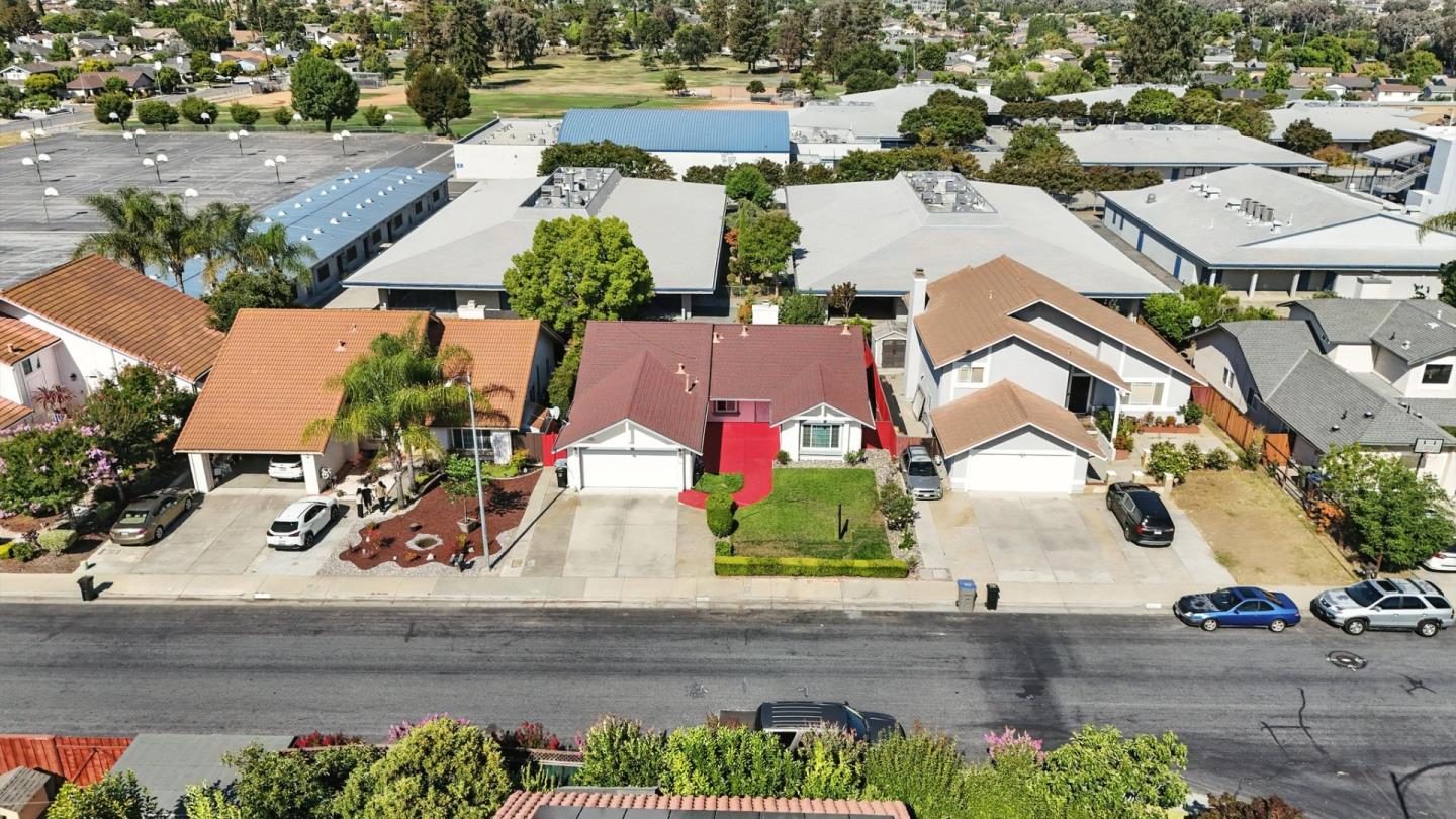 3125 Oakgate Way