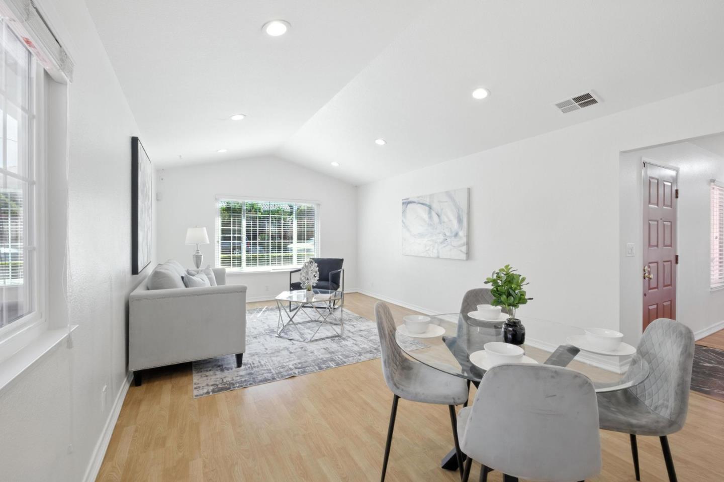 3125 Oakgate Way