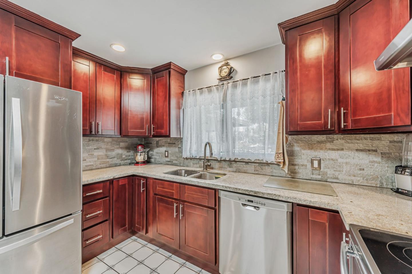 3510 Cabrillo Avenue