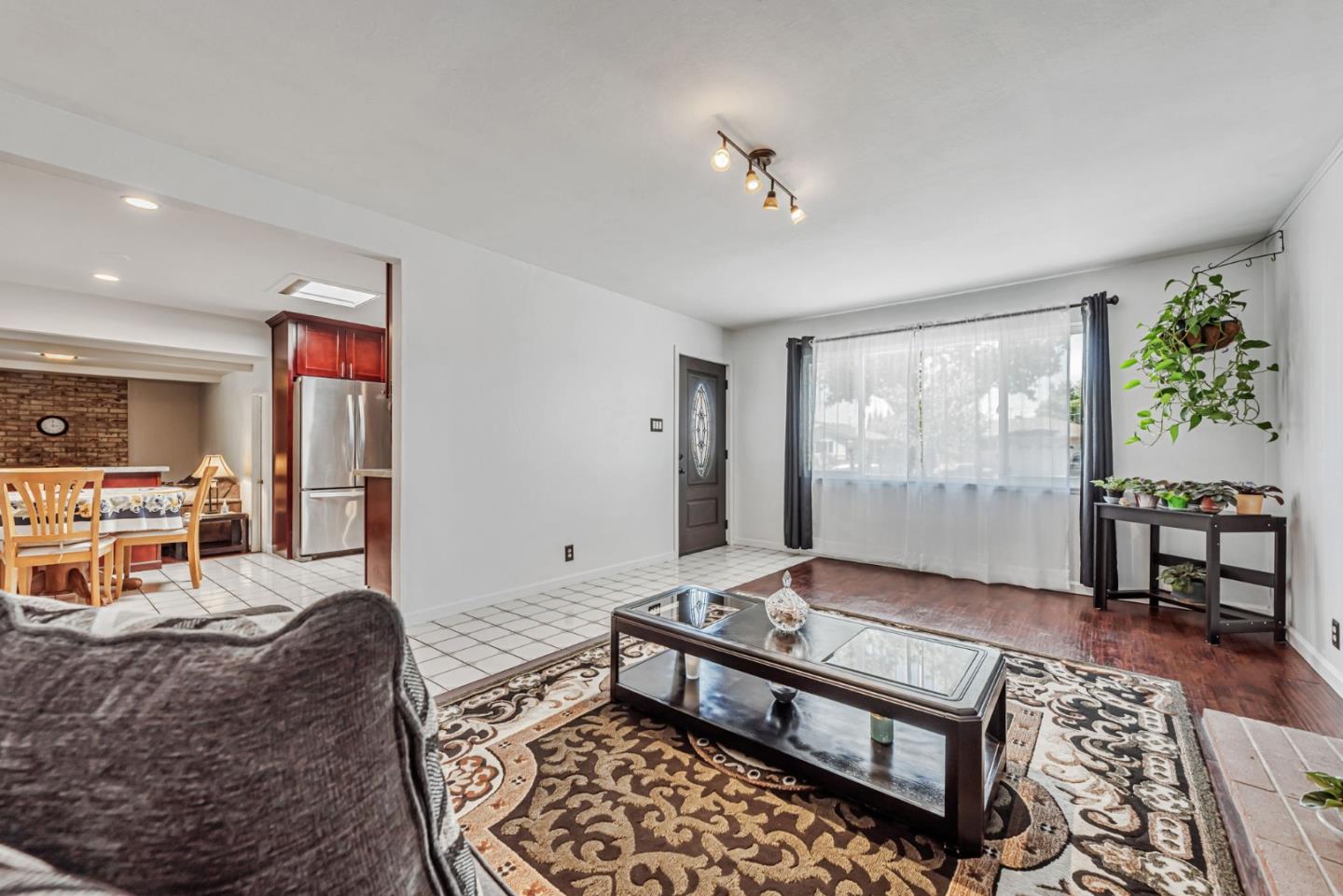 3510 Cabrillo Avenue