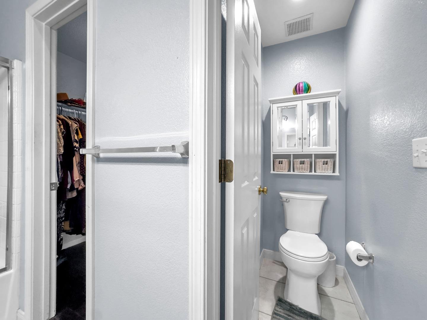 10882 Glengarry Lane