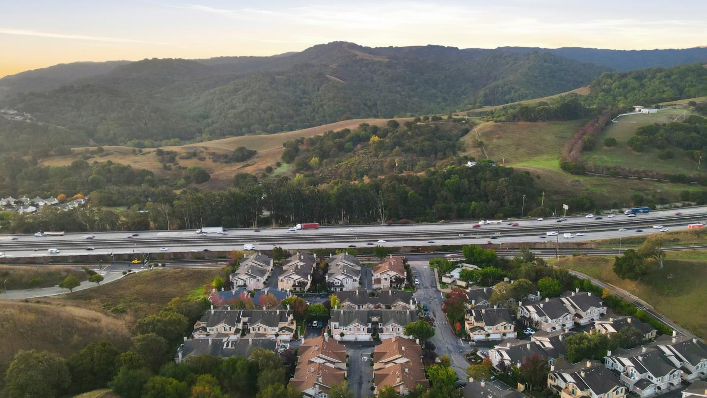 10882 Glengarry Lane