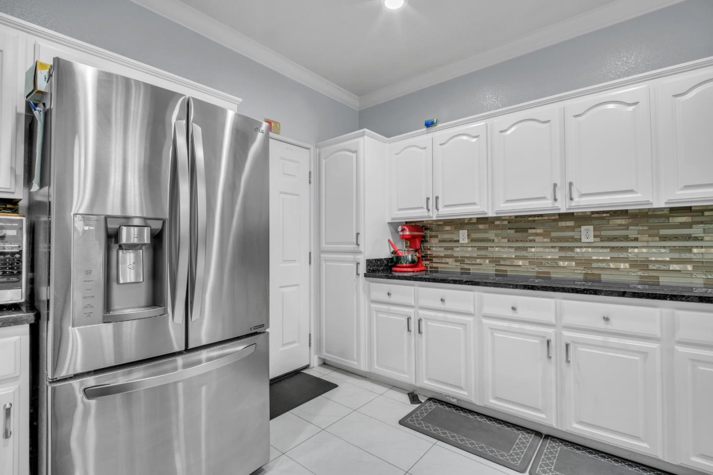 10882 Glengarry Lane