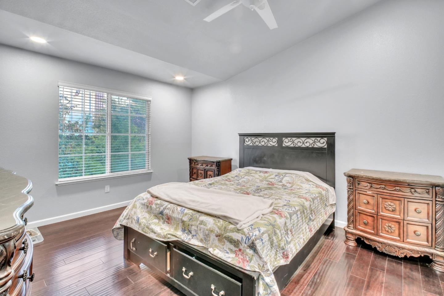 10882 Glengarry Lane