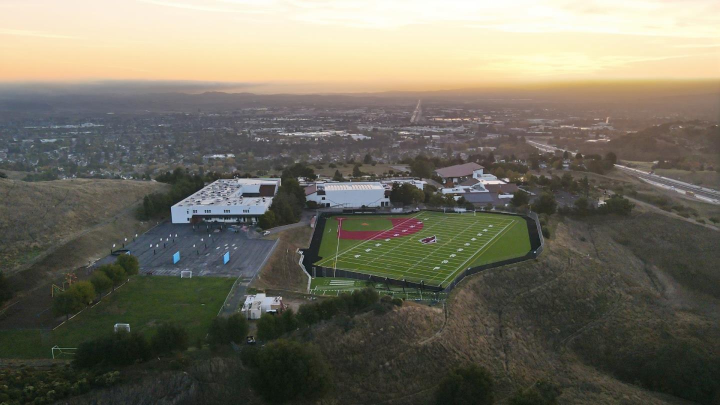 10882 Glengarry Lane