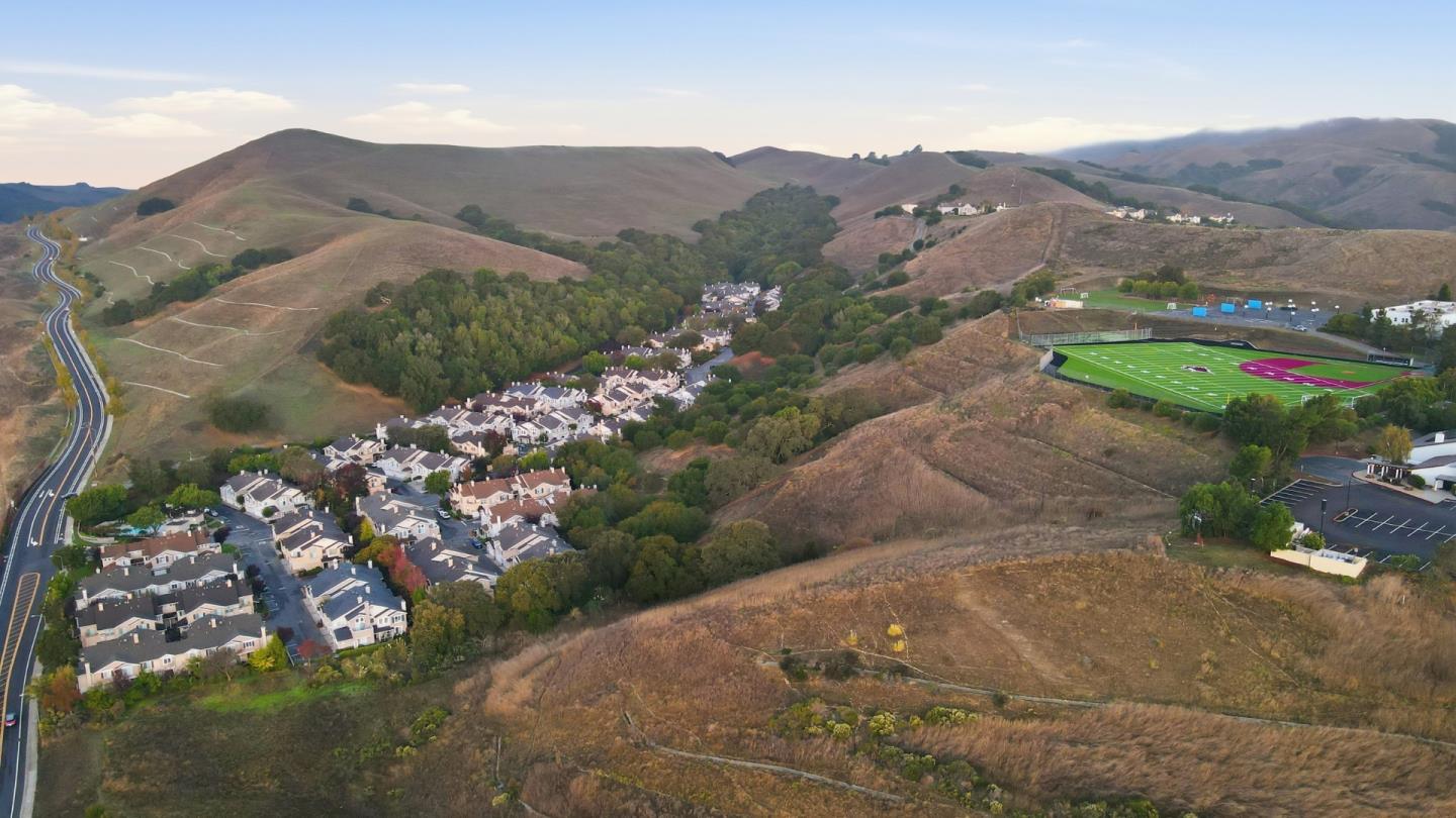 10882 Glengarry Lane