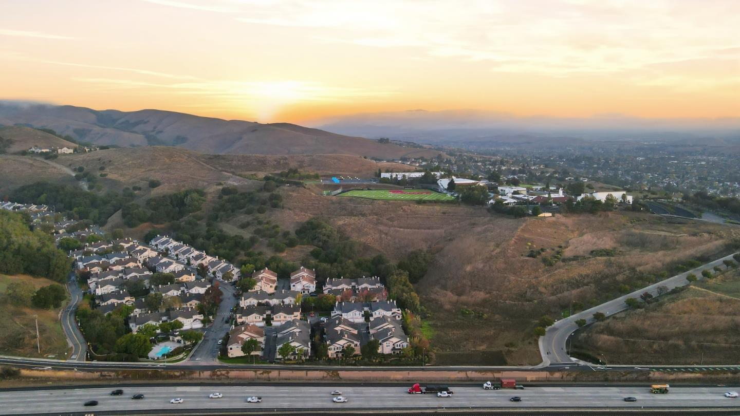 10882 Glengarry Lane