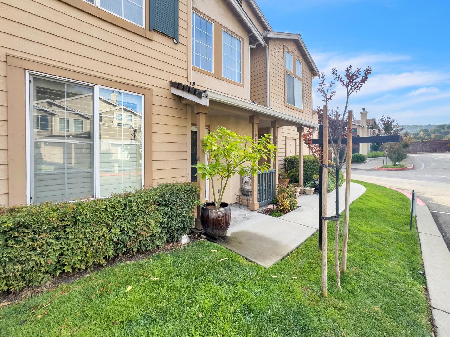 10882 Glengarry Lane